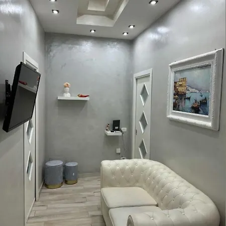 Un Passo Da Dante Apartmán